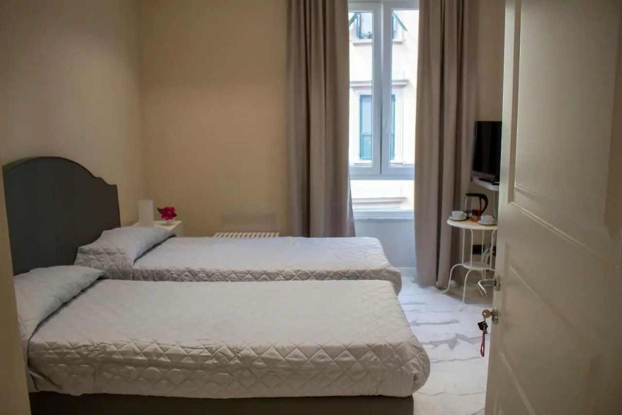 Hotel Fidelio La Spezia 2*,  Włochy